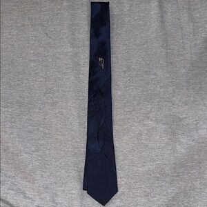 Vintage 1980s Bugle Boy Navy Blue Men's Tie